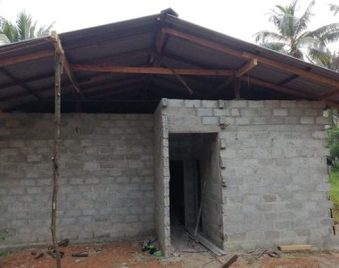 Help Dileepa and Her 3 Children  to Have a Roof Over Their Head