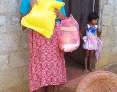 HELP DONATE FOR FOOD” Covid food packs distribution (5)